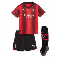 Dětský Fotbalový dres AC Milan Christian Pulisic #11 2023-24 Domácí Krátký Rukáv (+ trenýrky)